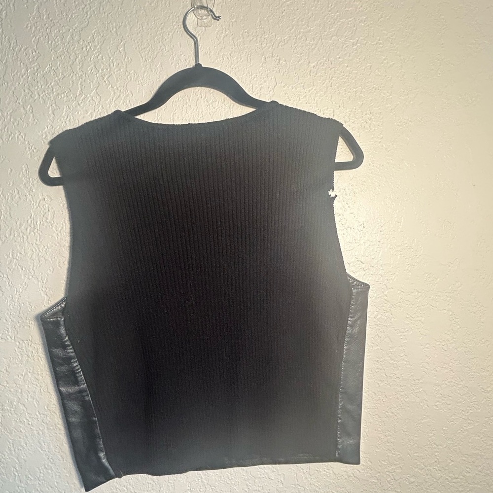 Telluride Clothing Co. Genuine Leather Black Sweater Vest Size Medium - Picture 3 of 7